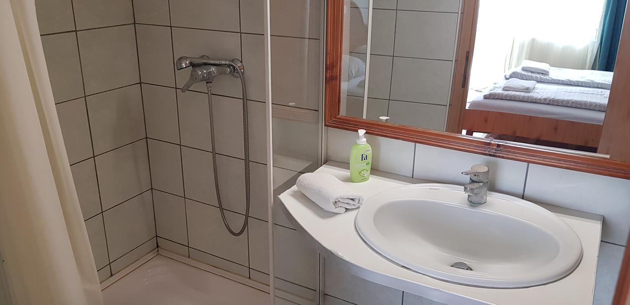 Hotel Paar Szieszta เยอร์ ภายนอก รูปภาพ